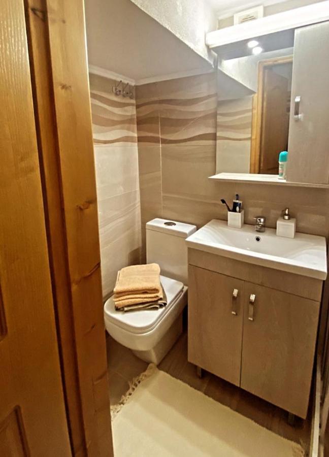 August Castle House Holiday home Mesta